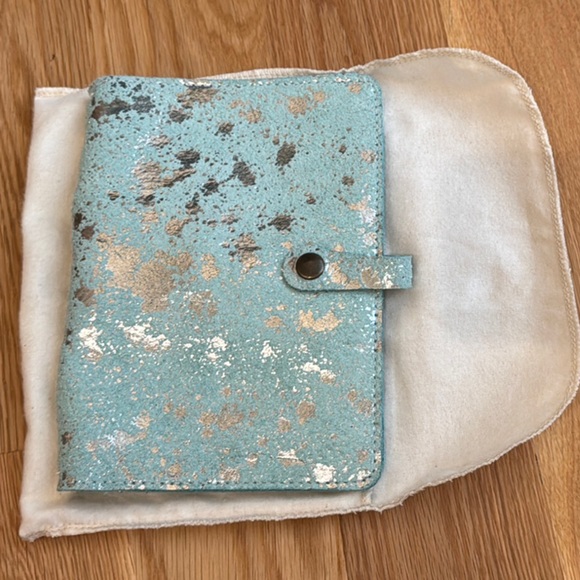 Chic Sparrow A5 Snap Closure Notebook Journal - Special Edition - Picture 2 of 7